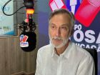 O início da vacinação foi anunciado em uma entrevista ao vivo com o médico Alberto Jorge Félix, pediatra da Unimed Campo Grande