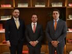 Os sócios fundadores do O.V.A Advogados Pedro Vale, Douglas de Oliveira e Lucas Orsi Abdul Ahad