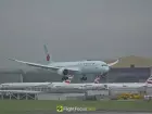 Aviões pousando no Aeroporto de Heathrow em meio a interrupções causadas por ataques cibernéticos  