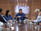 Governador Eduardo Riedel e ministra Simone Tebet durante formalização do investimento em Corumbá