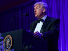 Segundo Trump, negócio de filmes 'foi roubado' dos EUA por outros países.