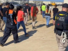 Imigrantes são detidos em fábrica localizada em Ellabell, na Geórgia (EUA)  