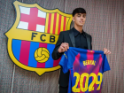 Marc Bernal renova contrato com o Barcelona até 2029 