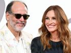 O diretor italiano Luca Guadagnino e a atriz Julia Roberts no Festival de Veneza, onde promoveram o filme 'Depois da Caçada'