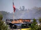 Serviços de emergência respondem a um tiroteio e incêndio na Igreja de Jesus Cristo dos Santos dos Últimos Dias em 28 de setembro de 2025, em Grand Blanc, Michigan. A polícia disse que há múltiplas vítimas e o atirador está abatido.