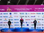 Sul-mato-grossense Ana Júlia Borges no lugar mais alto do pódio após conquistar título inédito para MS na ginástica rítmica juvenil.