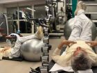 No Instagram, cantor Caetano Veloso posta sua rotina de exercícios físicos.