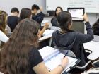 Inep divulga cartilha da redação do Enem 2025 com dicas e exemplos de textos nota máxima.