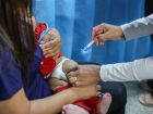 Vacinação infantil na Creche Sempre Viva, na cidade satélite de Ceilândia, DF 