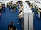Feira reúne estudantes de 23 municípios com apoio completo de logística e infraestrutura para apresentar pesquisas