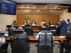 CCJR aprova ajuste sobre remuneração e benefícios do MPMS e resoluções de honrarias   Veja mais no site da ALEMS