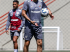 Sem centroavantes à disposição, São Paulo aposta em Tapia e Luciano para tentar reação no Brasileirão diante do Bahia, neste sábado, no MorumBis.