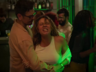Paolla Oliveira refaz cena de 'mambo caliente' em 'Vale Tudo', eternizada com Renata Sorrah 