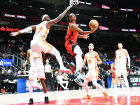 Houston Rockets e Atlanta Hawks durante os jogos de pré temporada da NBA 2025-26.  