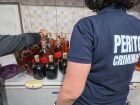 Garrafas com suspeita de adulteração foram apreendidas pela Polícia Civil do RJ