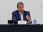 Governador Tarcisio de Freitas durante coletiva de imprensa sobre crise do metanol na última segunda-feira, 6  