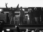 Após 15 anos separados, os irmãos Gallagher voltam aos palcos com o Oasis e se apresentam em São Paulo