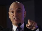 Moraes reconsiderou decisão e deu 24 horas para defesa de Filipe Martins apresentar alegações finais em ação sobre tentativa de golpe.