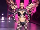 Adriana Lima retorna à passarela da Victoria's Secret ao lado de outras veteranas e novas angels em Nova York