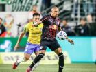 Jhon Jhon marcou o gol do Bragantino, mas o Palmeiras virou e goleou por 5 a 1 no Allianz Parque.