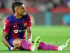 Raphinha sofre nova lesão e desfalca o Barcelona em clássico decisivo contra o Real Madrid.