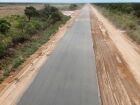 Trecho já asfaltado da rodovia PY-15 mostra avanço das obras que conectarão Mato Grosso do Sul ao Pacífico.