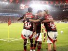 Flamengo conta com a sorte, marca no fim e estabelece curta vantagem sobre o Racing na Libertadores
