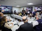Ministério da Saúde instala sala de situação e anuncia medidas diante dos casos de intoxicação por metanol.