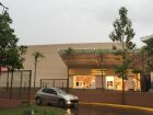 Shopping em Campo Grande é fechado após tentativa de invasão a joalheria; polícia busca suspeito.