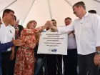 O governador Eduardo Riedel (PP) e a prefeita de Sonora Maria Clarice Ewerling (MDB) durante entrega de obras na manhã de hoje. 