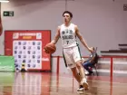Pietro Melo durante partida da LDB 2025, defendendo o Bauru Basket. O armador campo-grandense foi um dos destaques da competição, com médias de 14,3 pontos por jogo.
