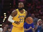 Em recuperação de lesão no nervo ciático, LeBron James treina com o South Bay Lakers para ganhar ritmo físico antes de estrear na temporada da NBA.