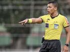 Projeto aprovado no Senado prevê vínculo empregatício e direitos trabalhistas para árbitros de futebol.