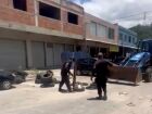 Estado inicia remoção de mais de 13 mil barricadas erguidas por facções em 11 municípios do Rio