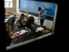 Estudantes de todo o país farão o Enade 2025 neste domingo, exame obrigatório para quem está concluindo a graduação