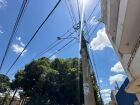 Campo Grande inicia ação para remover fios irregulares no Centro com apoio da Energisa e AGEMS.