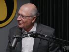 Geraldo Alckmin durante entrevista ao podcast Flow: vice-presidente afirma que Brasil vai insistir por fim total das tarifas dos EUA.