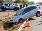 Dramatização do acidente que aconteceu hoje. De acordo com os policiais, o homem estava alterado, com odor forte de álcool, olhos vermelhos e roupa desalinhada