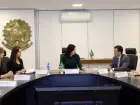 Durante reunião com técnicos do Tesouro Nacional, a prefeita Adriane Lopes detalhou o uso dos recursos para infraestrutura em 33 bairros da Capital.