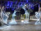 Avenidas centrais de Nioaque ganham iluminação natalina com o acendimento oficial do 