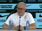 Dorival Júnior orienta o Corinthians durante duelo decisivo contra o Cruzeiro pela Copa do Brasil
