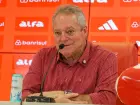 Abel Braga se pronunciou após nova derrota do Inter e chamou sua declaração sobre a camisa rosa de 