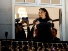 María Corina Machado aparece em Oslo após operação de fuga da Venezuela, apesar de fratura vertebral