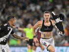 Vegetti corre com Philippe Coutinho para comemorar o gol da virada do Vasco sobre o Fluminense, na Copa do Brasil 