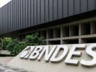 BNDES aprova R$ 16,18 bi para empresas brasileiras afetadas por tarifas impostas pelos EUA sob Trump.