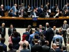 Interrupção da sessão e violência contra jornalistas marcaram crise entre Legislativo e imprensa