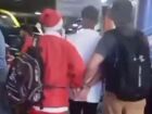 Policial disfarçado de Papai Noel prendeu foragido da Justiça na rodoviária de Porto Alegre.