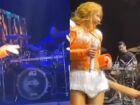 Joelma repreendeu espectador que a tocou durante apresentação em Belém, mas seguiu o show normalmente.