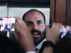 Eduardo Bolsonaro não comparece às sessões desde julho e agora enfrenta processo que pode levar à cassação do mandato.
