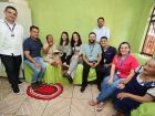 Dona Francisca celebra aniversário com o prefeito Marçal Filho e a equipe do Programa Melhor em Casa 